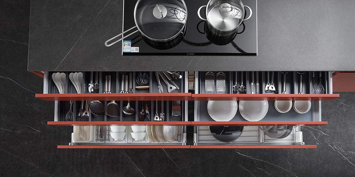 Luxury Kitchen Cabinets with Island